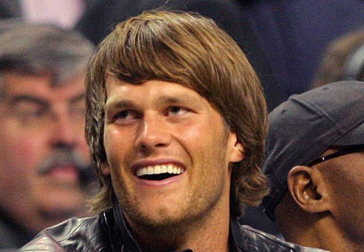 Even Justin Bieber mocking Tom Brady's hair