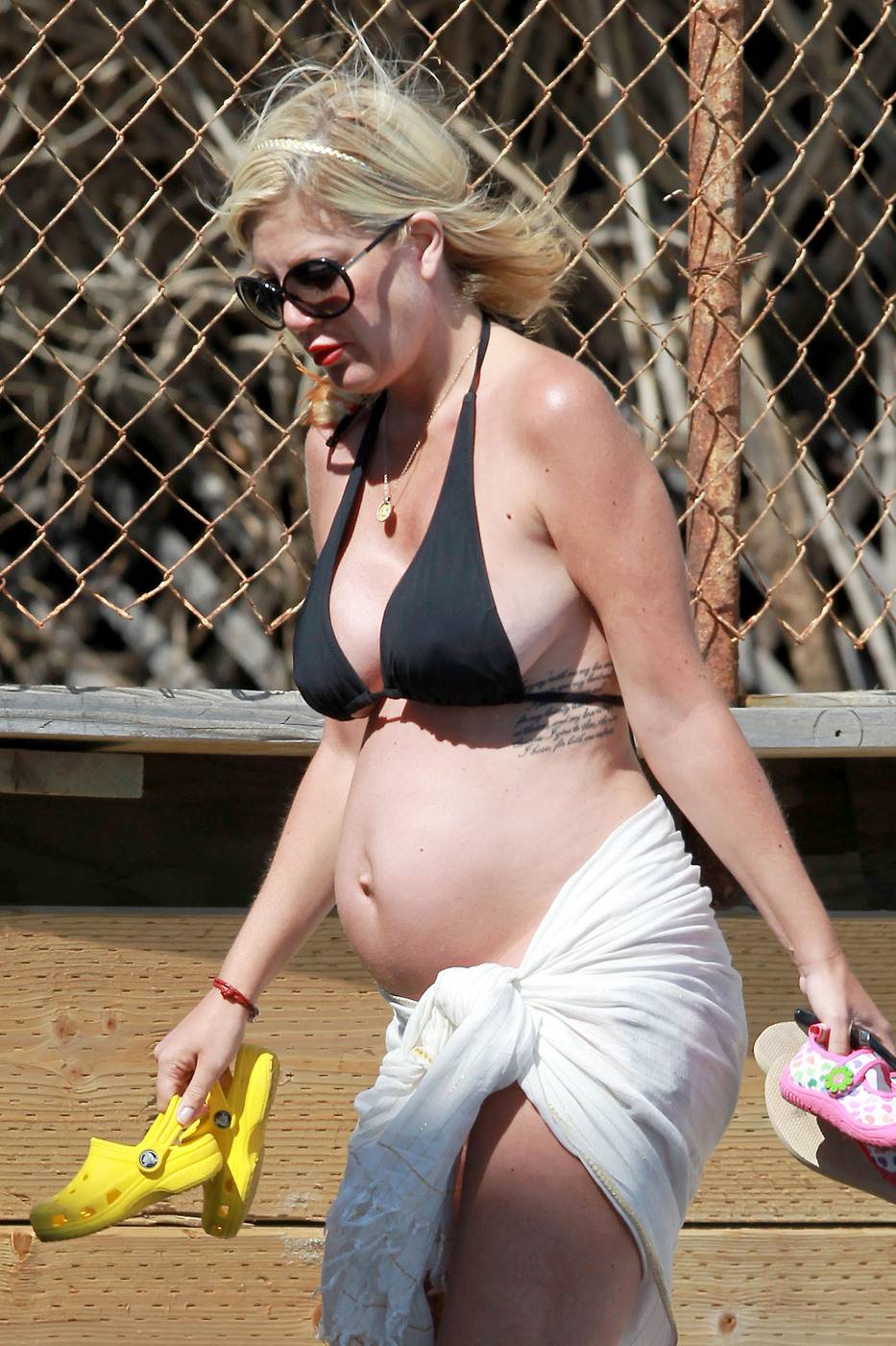 Tori Spelling Fakes