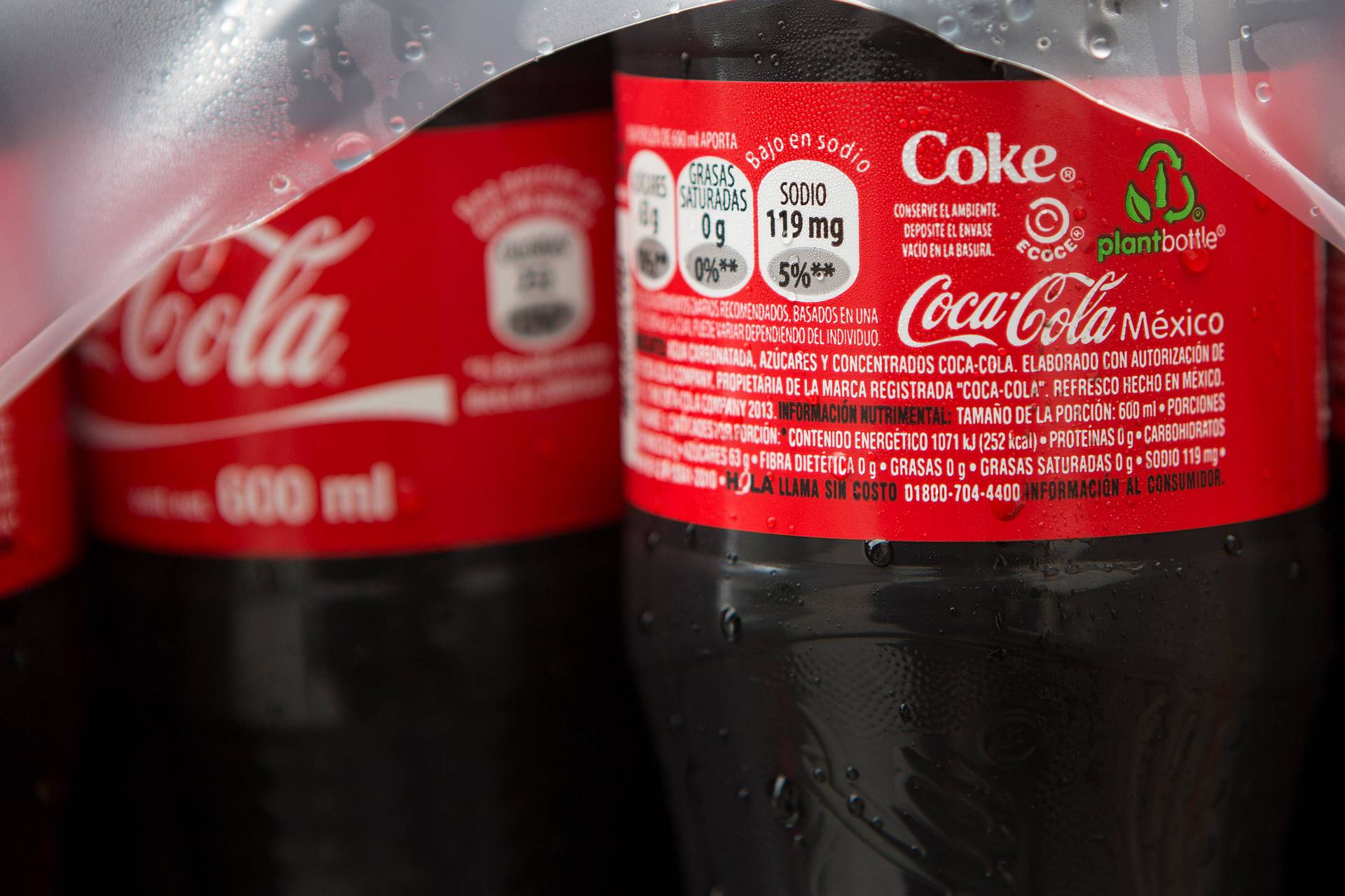How much high fructose corn syrup is in coca cola Mexican Coke Switching To High Fructose Corn Syrup The Blemish